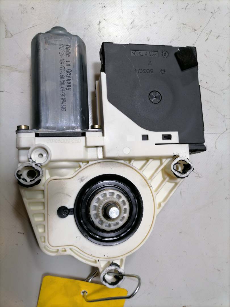 VW Golf 5 original Fensterhebermotor vorn links Bj.2004 VW Golf 5 original Fensterhebermotor vorn links Bj.2004